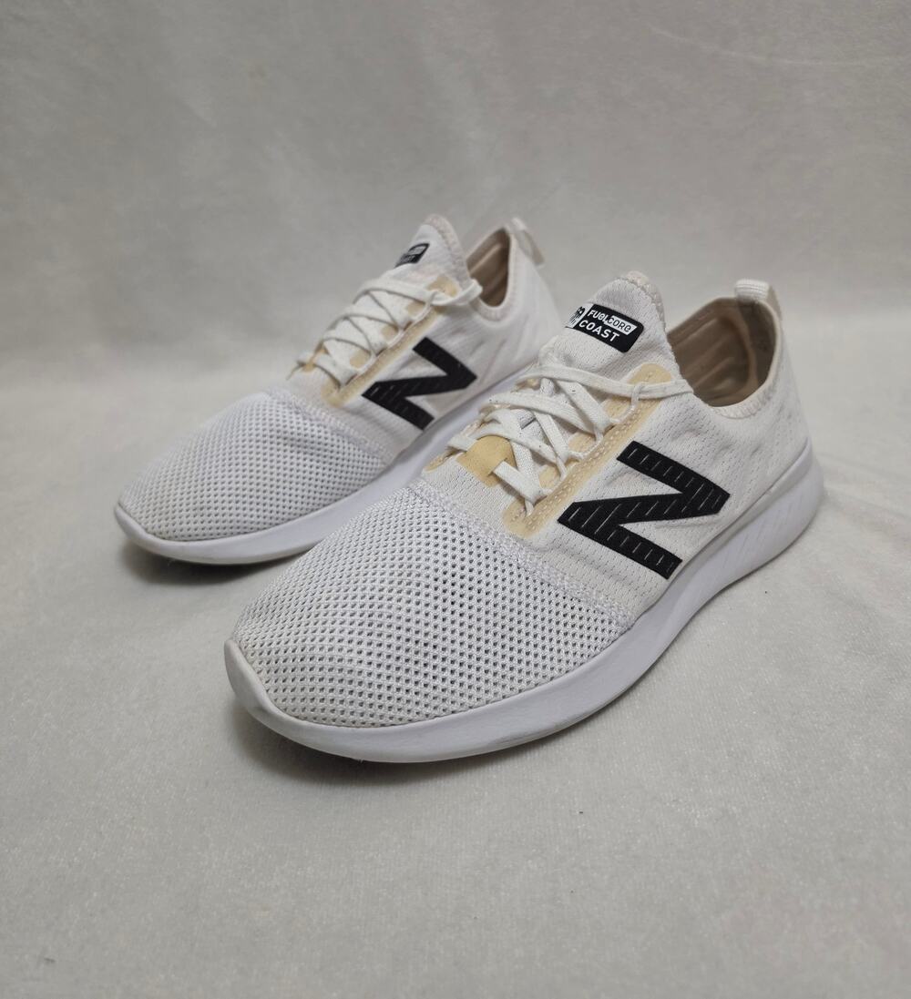 New Balance FuelCore Coast Men's Shoes White Black Low Top Sneakers
